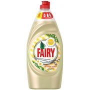 Средство для мытья посуды Fairy «Нежные руки. Ромашка и витамин Е», 900мл